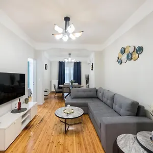 https://porto-sea-view-apartments-kypriou.hotels-of-thessaloniki.com