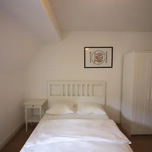 Rent A Eptingerstrasse - Self Check-in Bâle