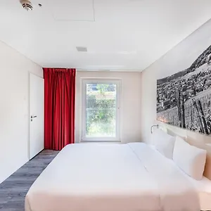 Hotel Zuerich Airport
