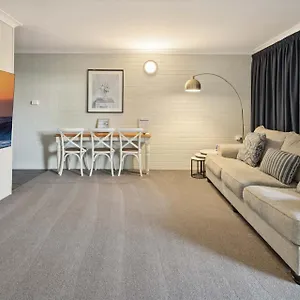 549-luxury-apartments.queenslandhotels.net/